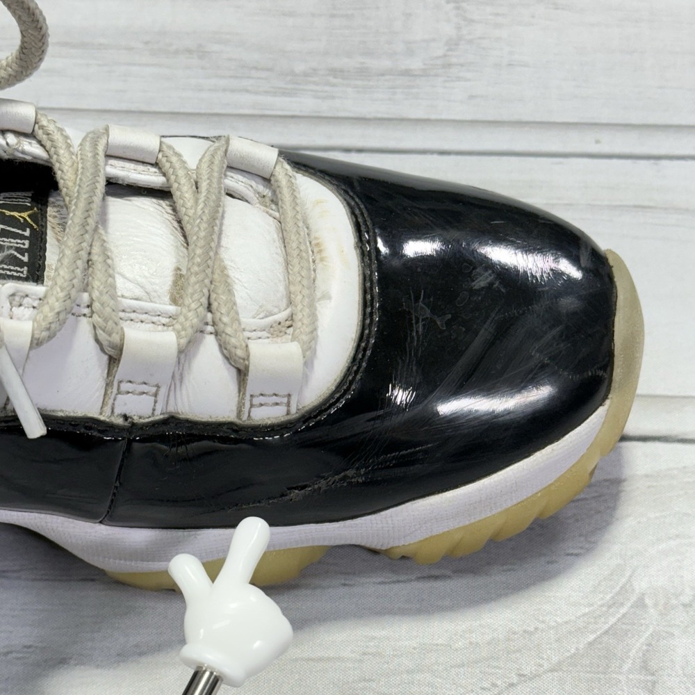 Air Jordan 11 Retro Basketball Shoes 10.5 Gratitude Defining Moments CT8012 170 - Picture 5 of 16